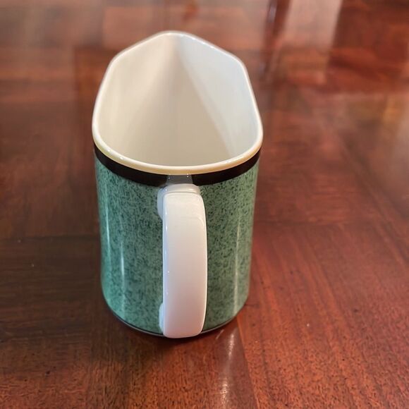 Victoria & Beale Porcelain Gravy Boat Dish - Picture 4 of 7